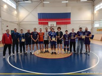 Первенство по волейболу среди мужских команд