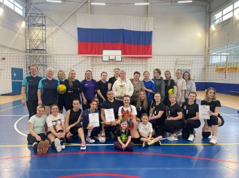 Турнир по волейболу среди женских команд